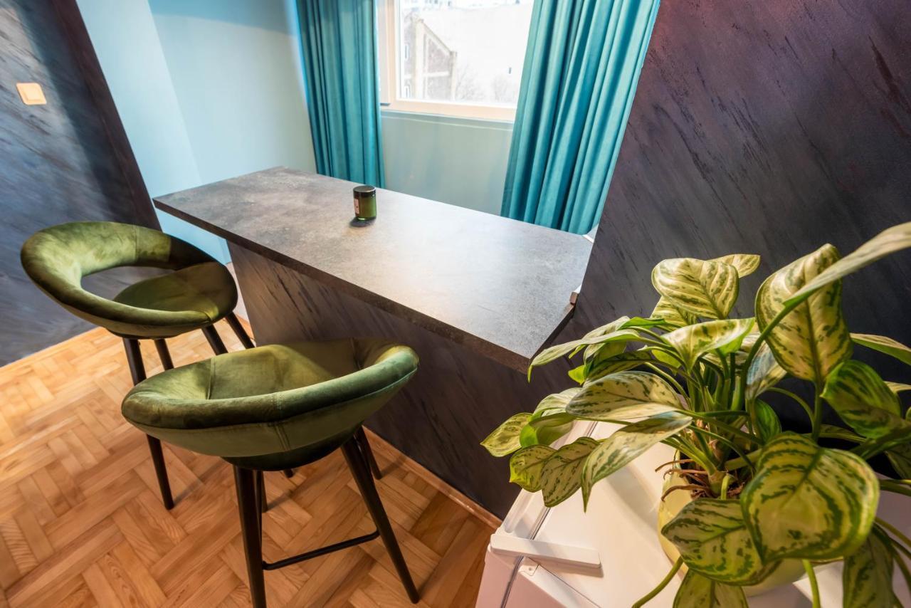 Private Studio In The Centre Varna Exterior photo